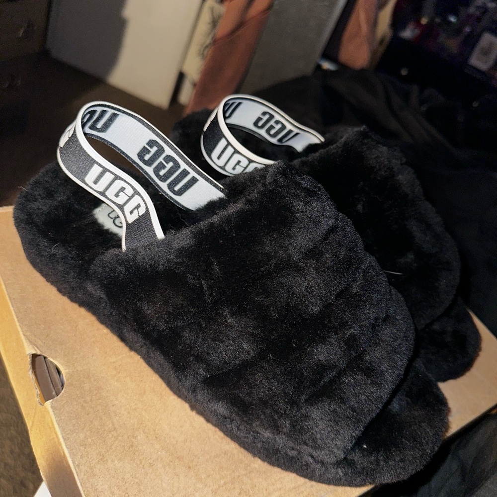 UGG Fluff Yeah Slippers